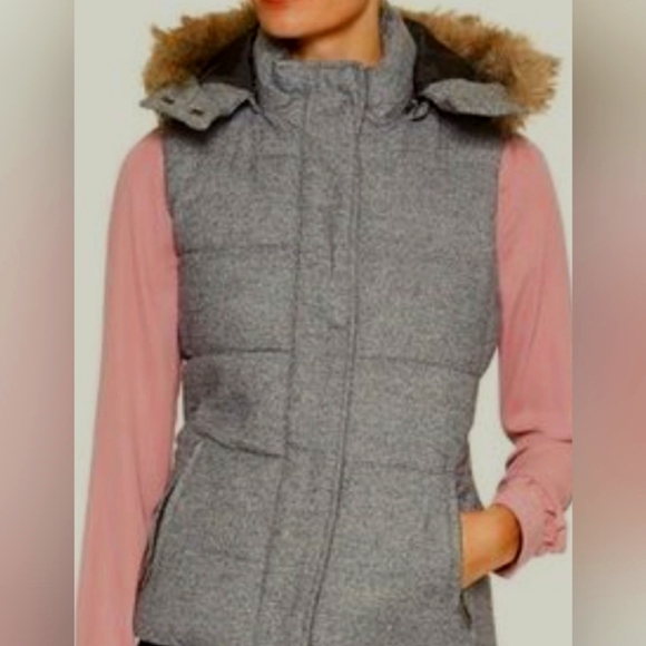 BANANA REPUBLIC-Quilted heather vest with detachable faux fur hood sz.S - Picture 1 of 11